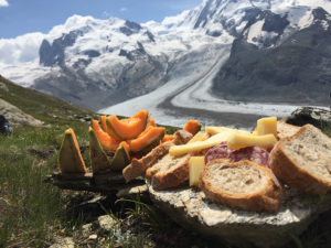 Lunch à Zermatt - Inspired Mountain Bike Adventure